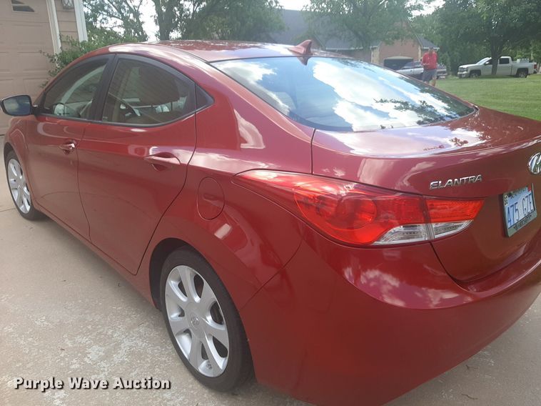 image for item NU9806 2013 Hyundai Elantra  