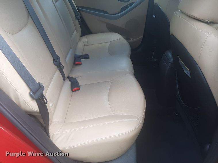 image for item NU9806 2013 Hyundai Elantra  