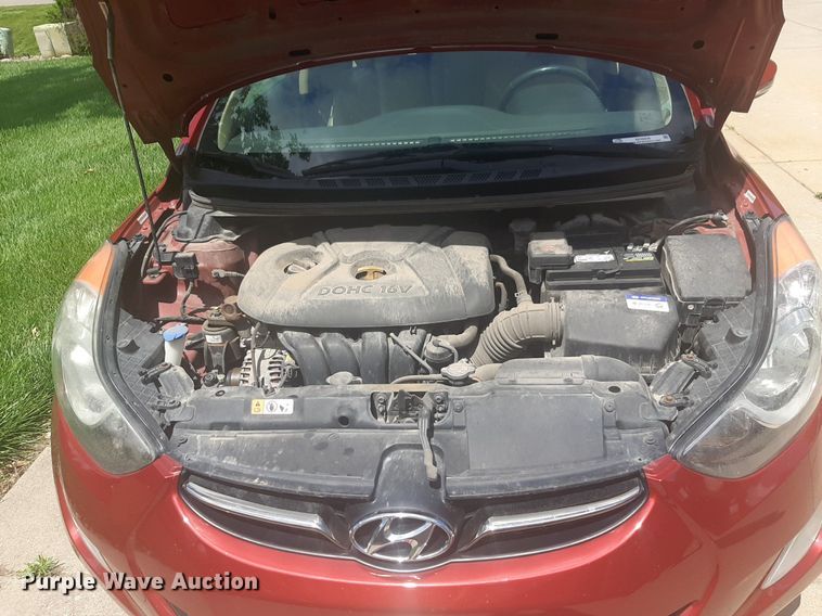 image for item NU9806 2013 Hyundai Elantra  