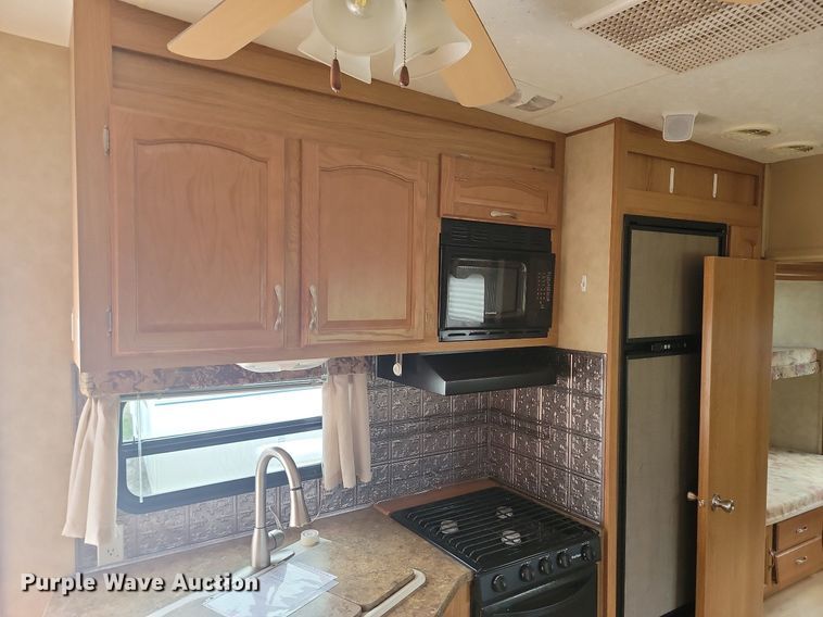 image for item NZ9823 2008 K-Z Durango  camper