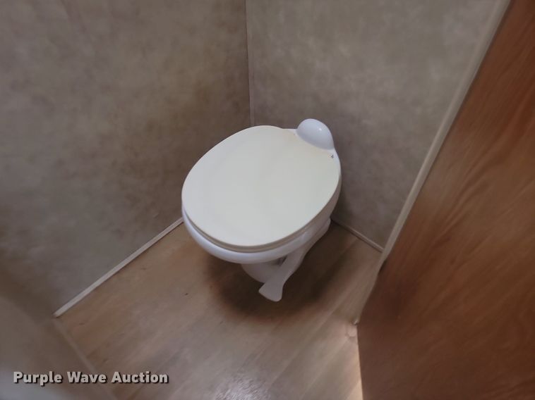 image for item NZ9823 2008 K-Z Durango  camper