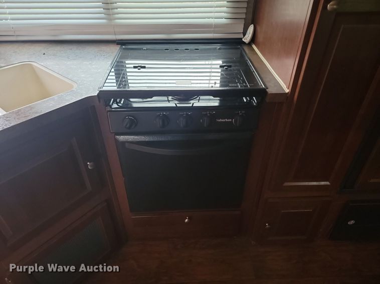 image for item NZ9825 2015 Forest River Rockwood Mini Lite camper