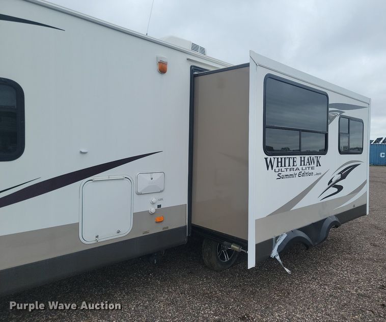 image for item NZ9830 2014 Jayco White Hawk Ultra Lite Summit Edition  camper