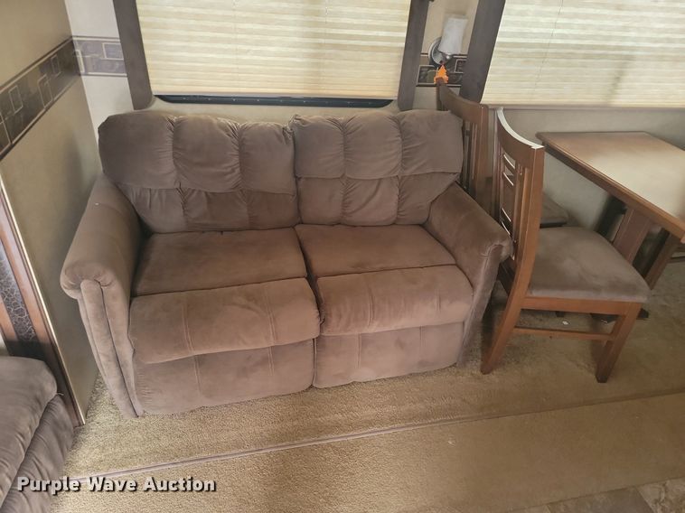 image for item NZ9830 2014 Jayco White Hawk Ultra Lite Summit Edition  camper