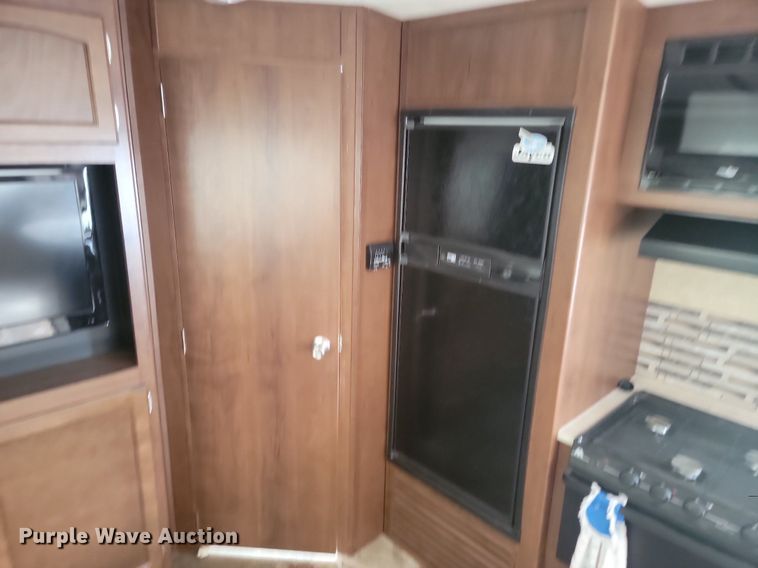 image for item NZ9830 2014 Jayco White Hawk Ultra Lite Summit Edition  camper