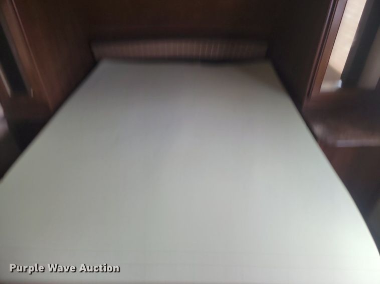 image for item NZ9830 2014 Jayco White Hawk Ultra Lite Summit Edition  camper