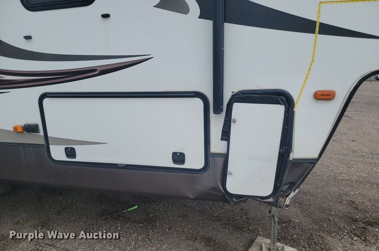 image for item NZ9831 2014 Keystone RV Cougar 301SAB14 camper