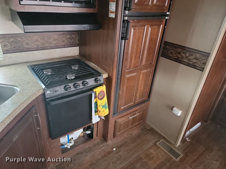 image for item NZ9831 2014 Keystone RV Cougar 301SAB14 camper