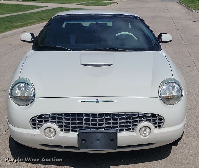 image for item NZ9885 2003 Ford  Thunderbird 