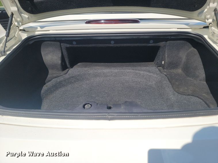 image for item NZ9885 2003 Ford  Thunderbird 