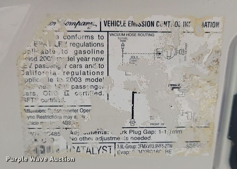 image for item NZ9885 2003 Ford  Thunderbird 