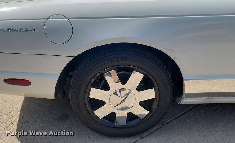 image for item NZ9885 2003 Ford  Thunderbird 