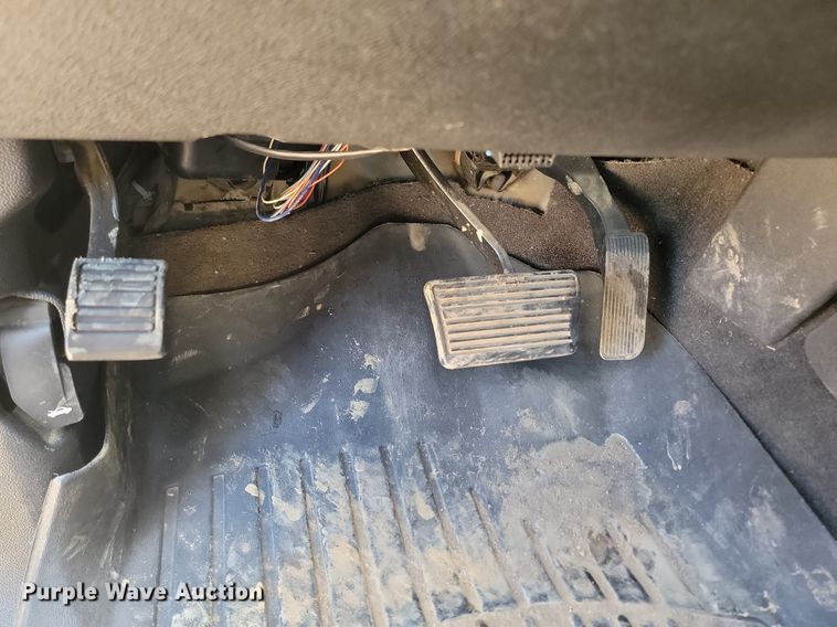 image for item NZ9894 2011 GMC  Sierra 1500 Denali Crew Cab pickup truck