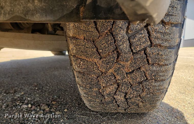 image for item NZ9894 2011 GMC  Sierra 1500 Denali Crew Cab pickup truck