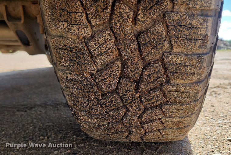 image for item NZ9894 2011 GMC  Sierra 1500 Denali Crew Cab pickup truck