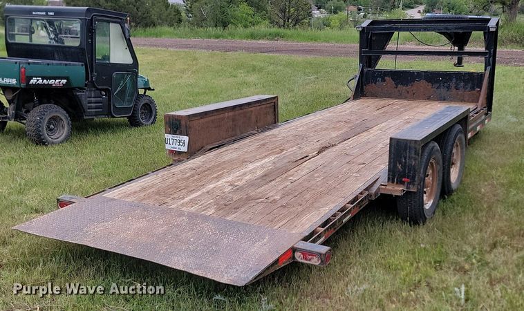 image for item NZ9916 2013 PJ  6x20 equipment trailer