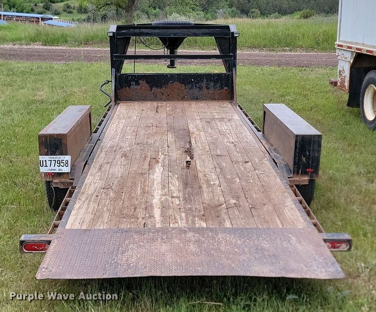 image for item NZ9916 2013 PJ  6x20 equipment trailer