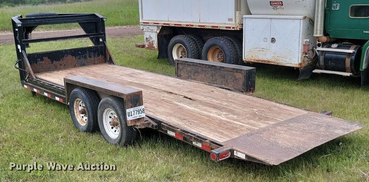 image for item NZ9916 2013 PJ  6x20 equipment trailer