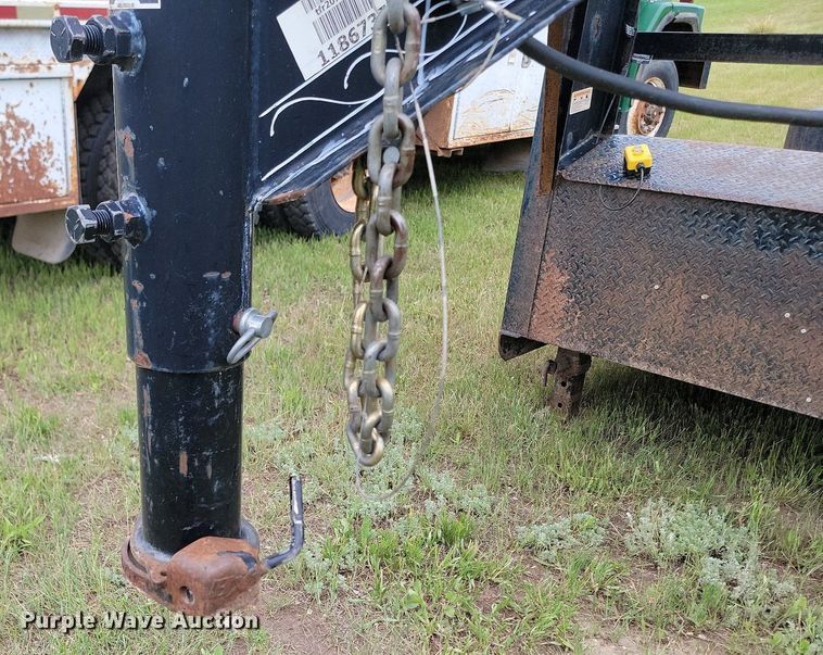 image for item NZ9916 2013 PJ  6x20 equipment trailer