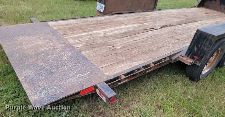 image for item NZ9916 2013 PJ  6x20 equipment trailer