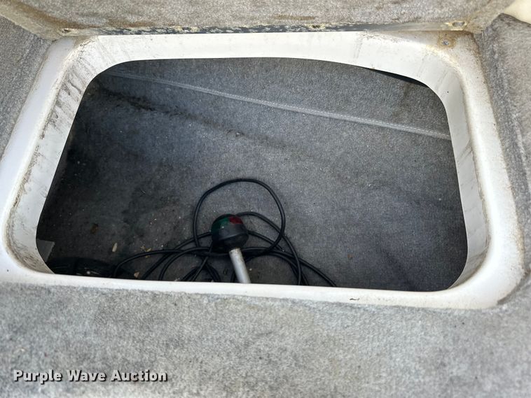 image for item OE9208 2008 Starcraft 1700 boat