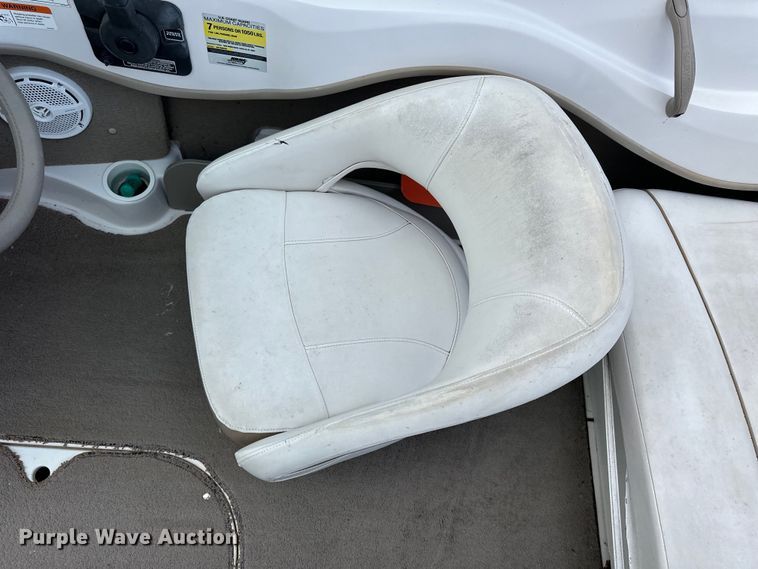 image for item OE9209 2008 Four Winns H180 boat