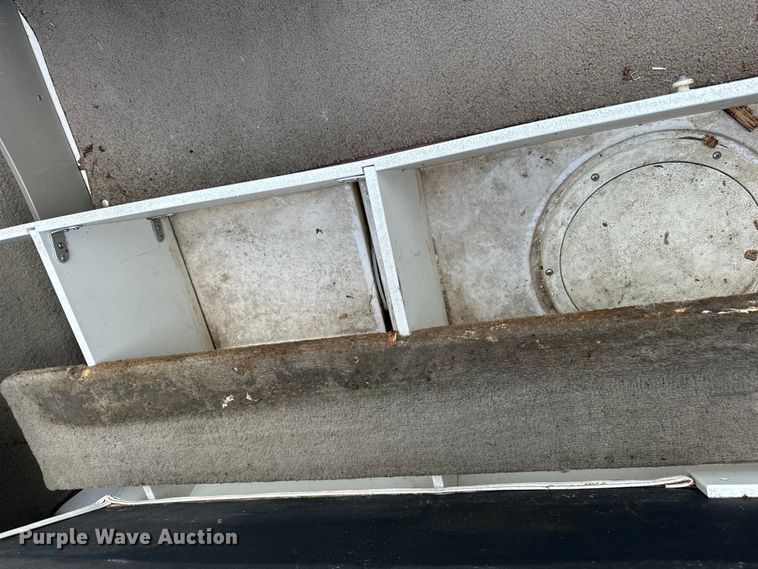 image for item OE9209 2008 Four Winns H180 boat