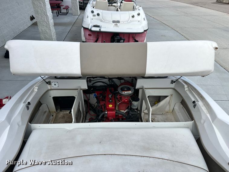 image for item OE9209 2008 Four Winns H180 boat