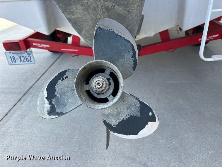 image for item OE9209 2008 Four Winns H180 boat