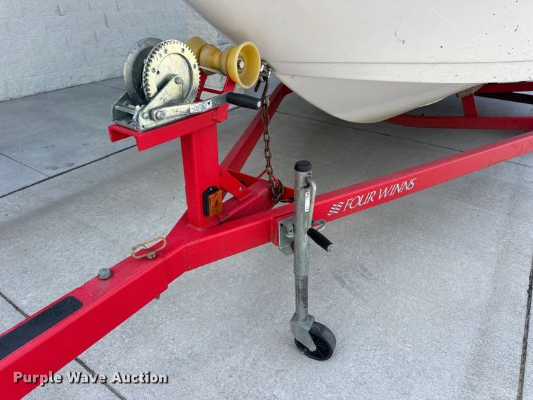 image for item OE9209 2008 Four Winns H180 boat