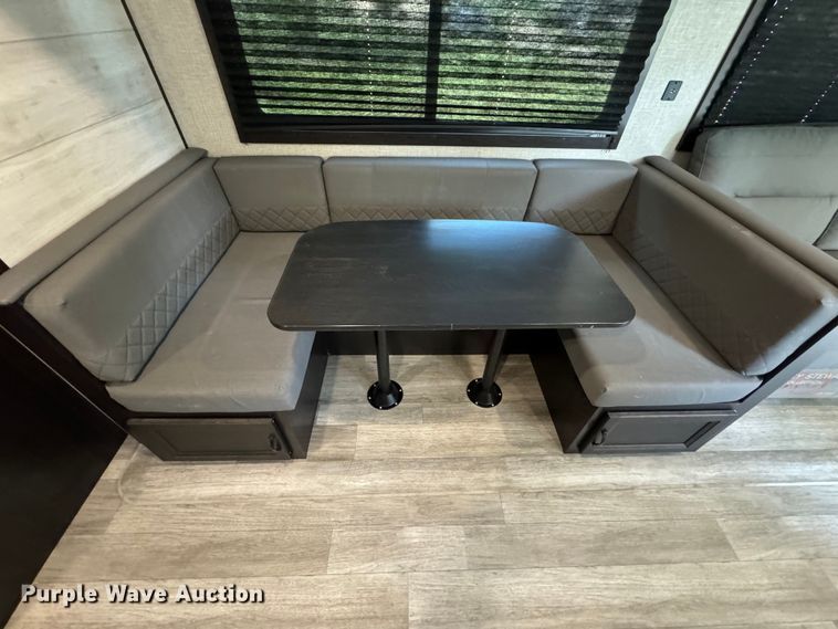 image for item OE9219 2023 Jayco Jay Flight camper