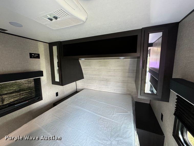 image for item OE9219 2023 Jayco Jay Flight camper