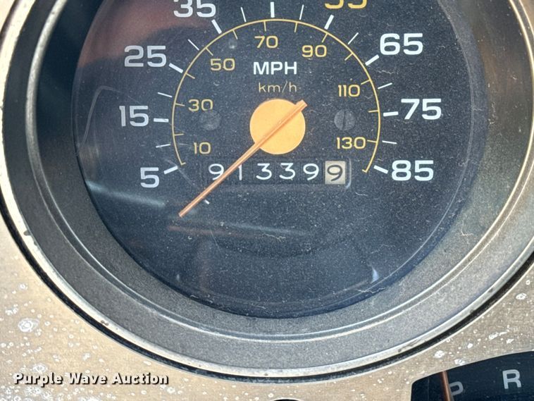 image for item OE9228 1985 Chevrolet  Silverado C10 pickup truck