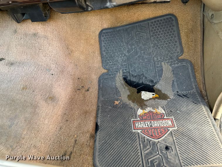 image for item OE9228 1985 Chevrolet  Silverado C10 pickup truck