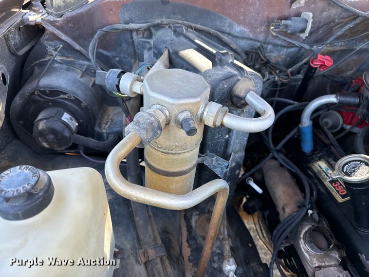 image for item OE9228 1985 Chevrolet  Silverado C10 pickup truck