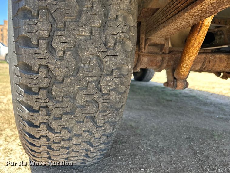 image for item OE9228 1985 Chevrolet  Silverado C10 pickup truck