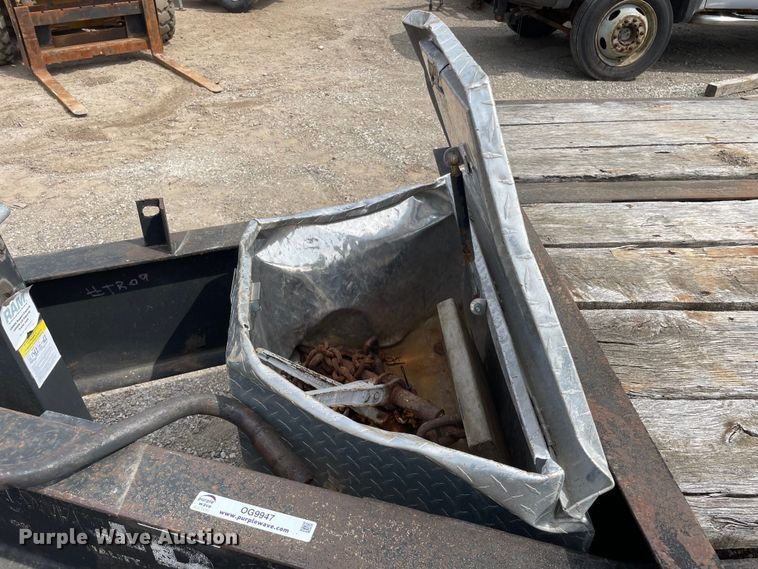 image for item OG9947 1996 Dynaweld  equipment trailer