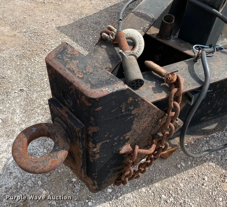 image for item OG9947 1996 Dynaweld  equipment trailer