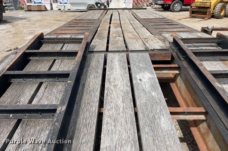 image for item OG9947 1996 Dynaweld  equipment trailer