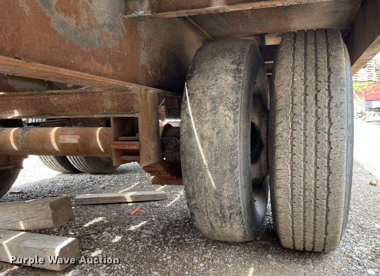 image for item OG9947 1996 Dynaweld  equipment trailer