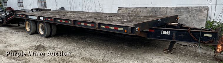 image for item OG9951 2006 Cronkhite  6300WSA equipment trailer
