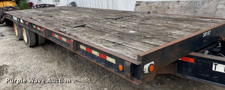 image for item OG9951 2006 Cronkhite  6300WSA equipment trailer