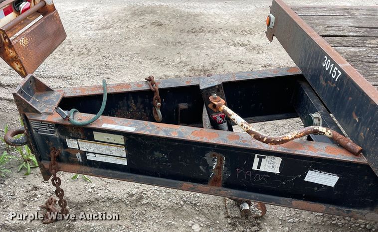 image for item OG9951 2006 Cronkhite  6300WSA equipment trailer