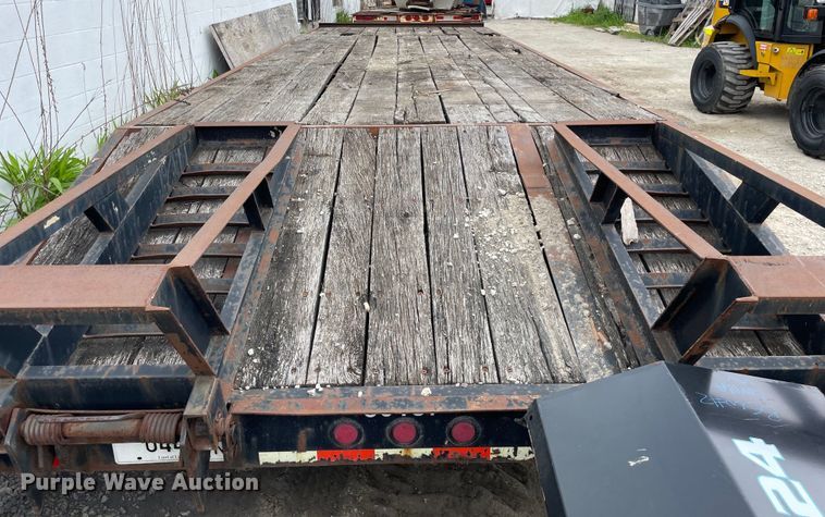 image for item OG9951 2006 Cronkhite  6300WSA equipment trailer