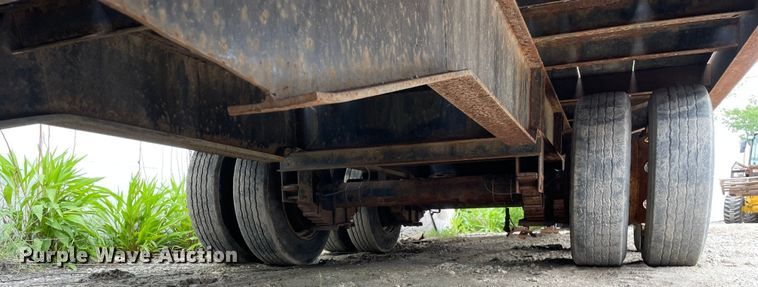 image for item OG9951 2006 Cronkhite  6300WSA equipment trailer