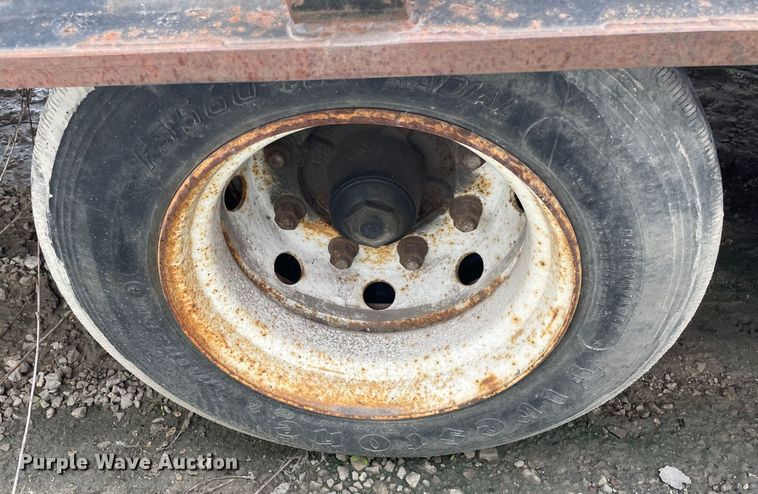 image for item OG9951 2006 Cronkhite  6300WSA equipment trailer