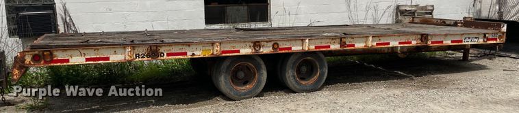 image for item OG9952 2002 Redi Haul  R26210 tilt deck equipment trailer