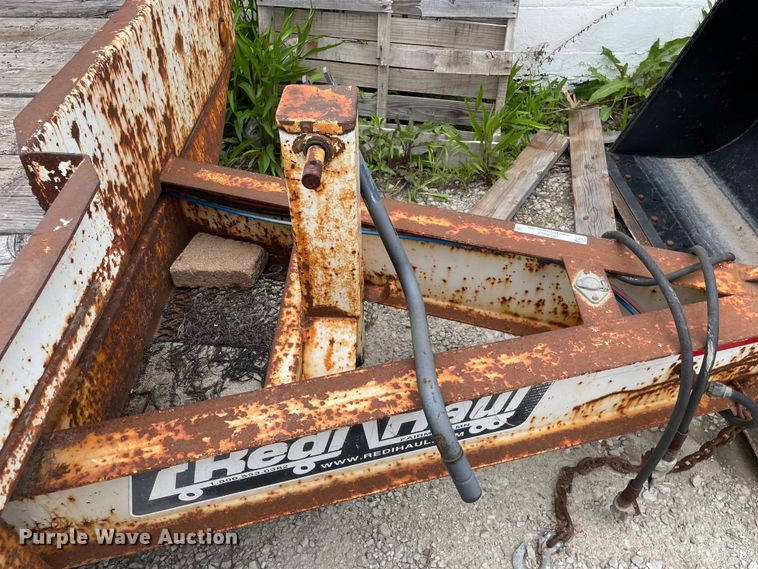 image for item OG9952 2002 Redi Haul  R26210 tilt deck equipment trailer