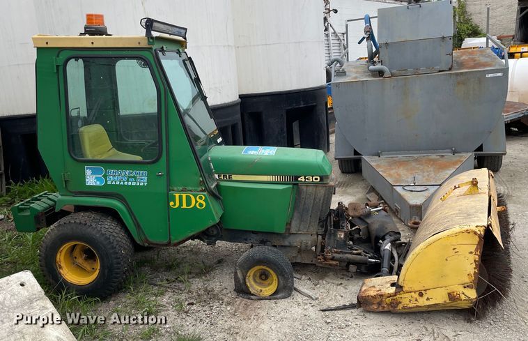 image for item OG9953 1988 John Deere 430 tractor