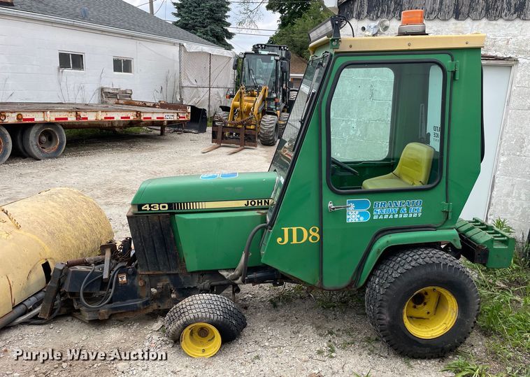image for item OG9953 1988 John Deere 430 tractor